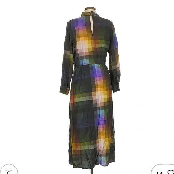Long Sleeve Plaid Maxi Dress in Multicolor - Picture 4 of 6
